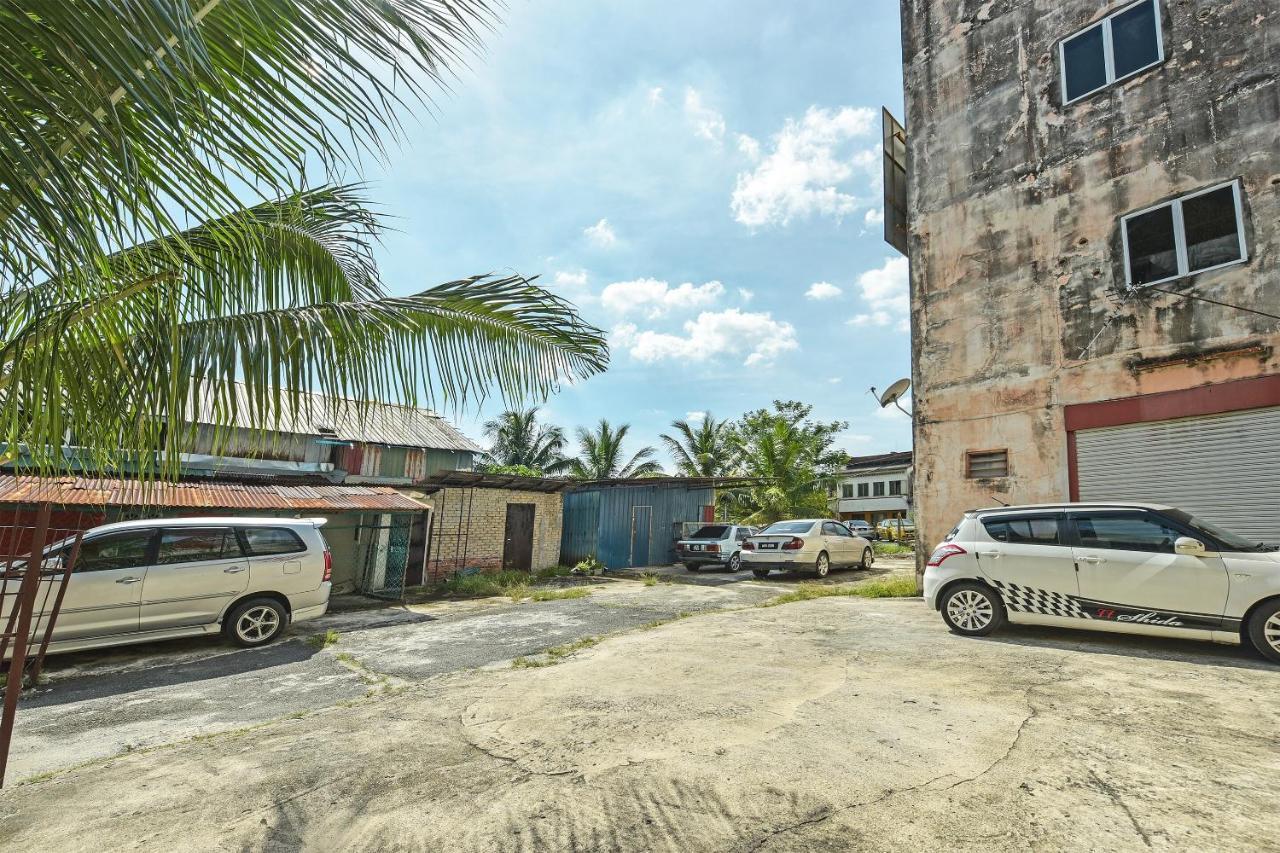 Super Oyo Capital O 90659 Raintown Timbers Hotel Taiping Exterior foto