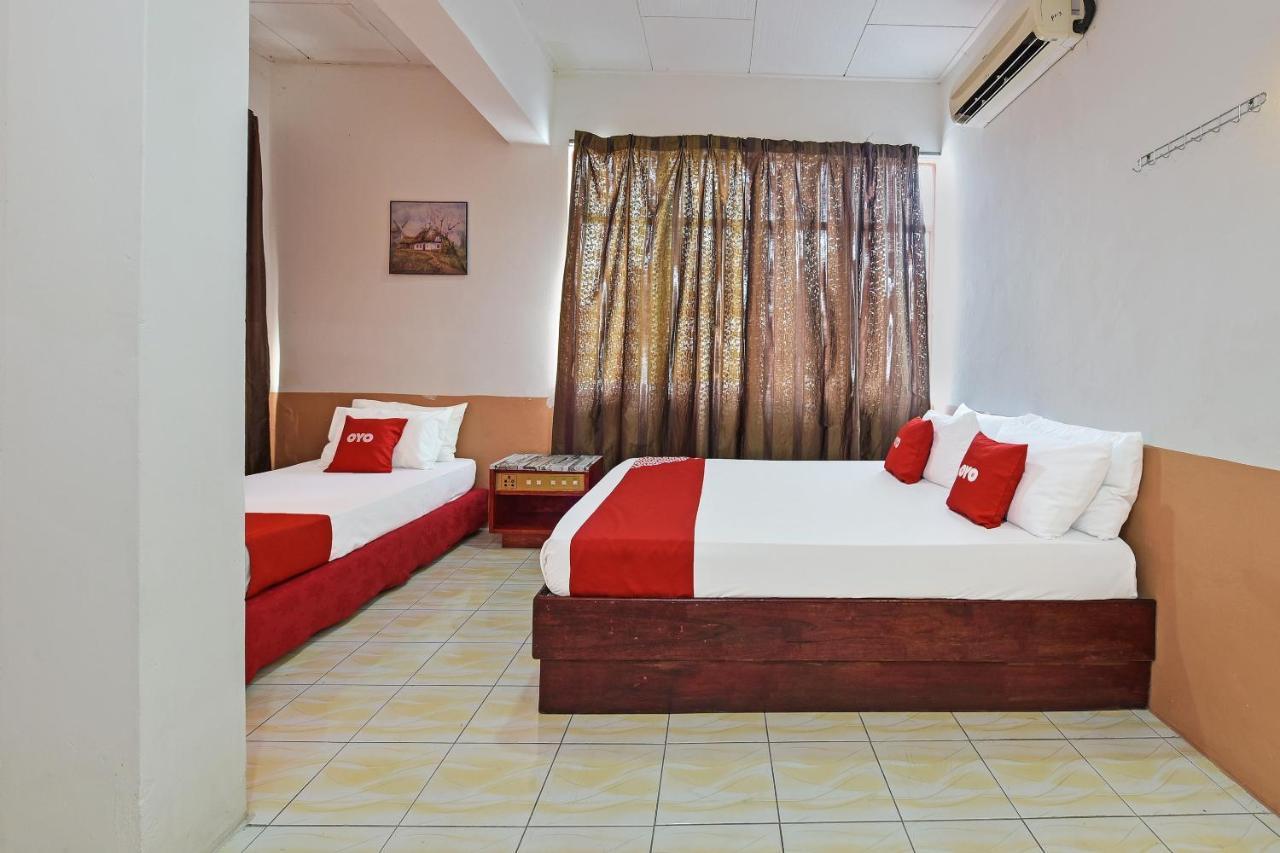 Super Oyo Capital O 90659 Raintown Timbers Hotel Taiping Exterior foto
